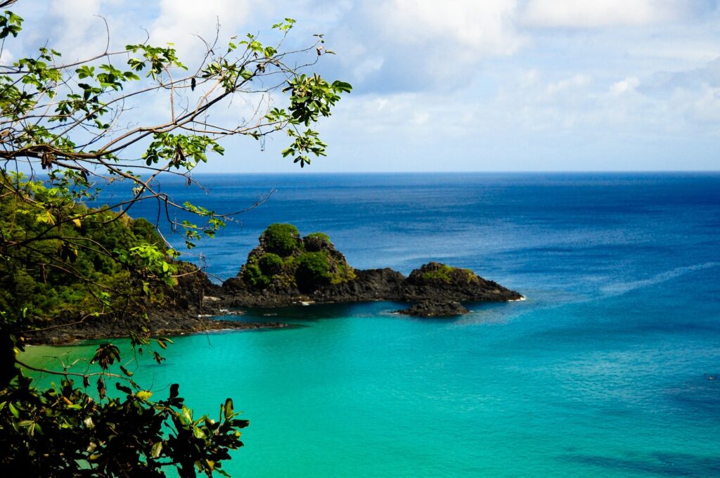 Fernando de Noronha: Um Refúgio no Paraíso