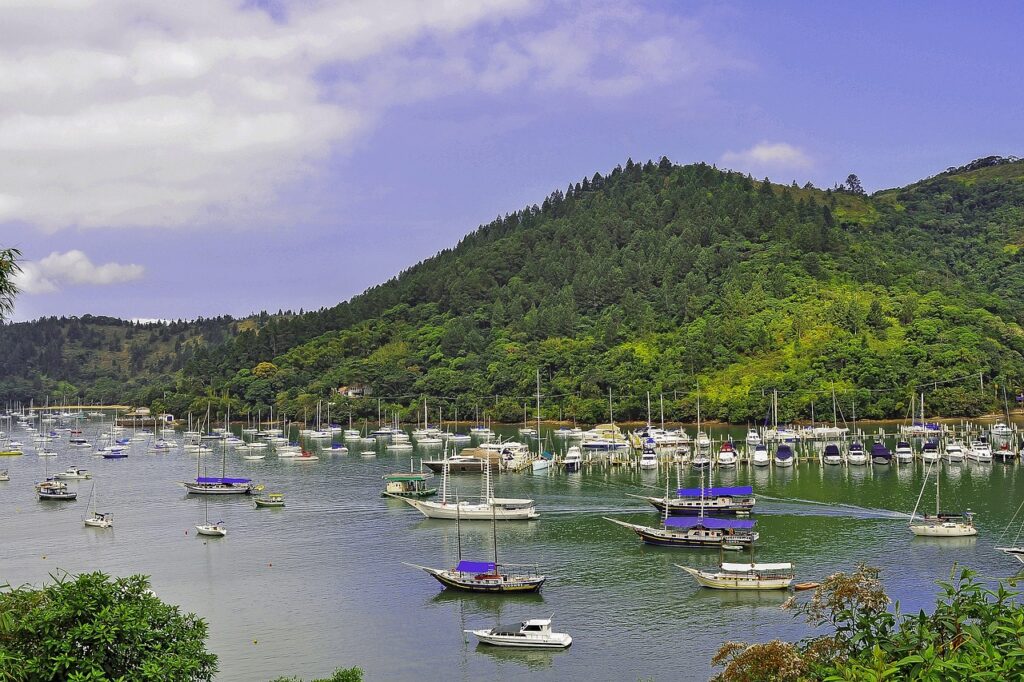 Explorando Angra dos Reis